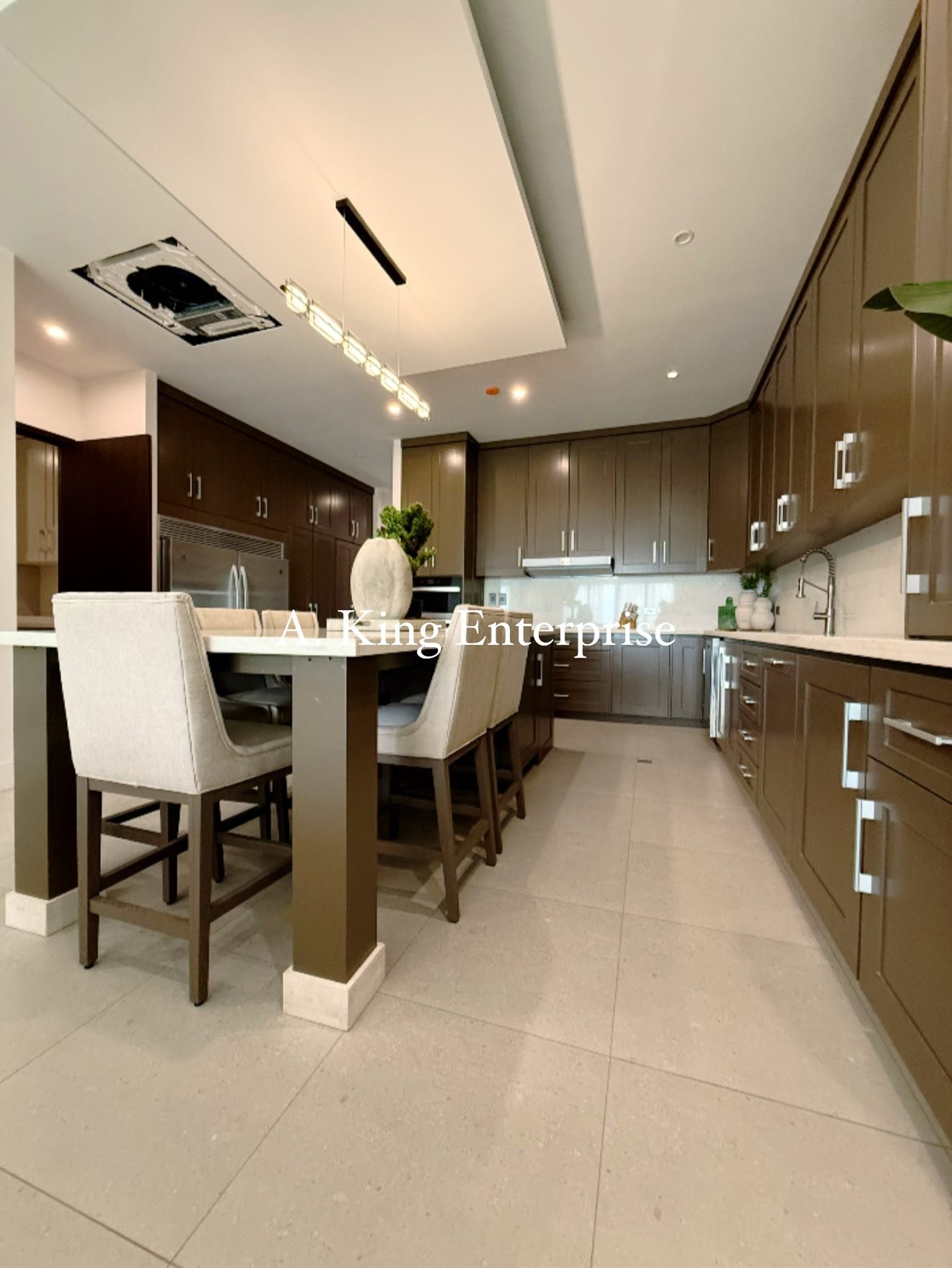 WINDY RIDGE RESIDENCES